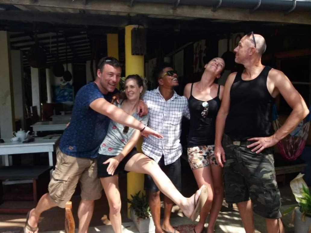 Gems Garden Guest House Tangalle Esterno foto