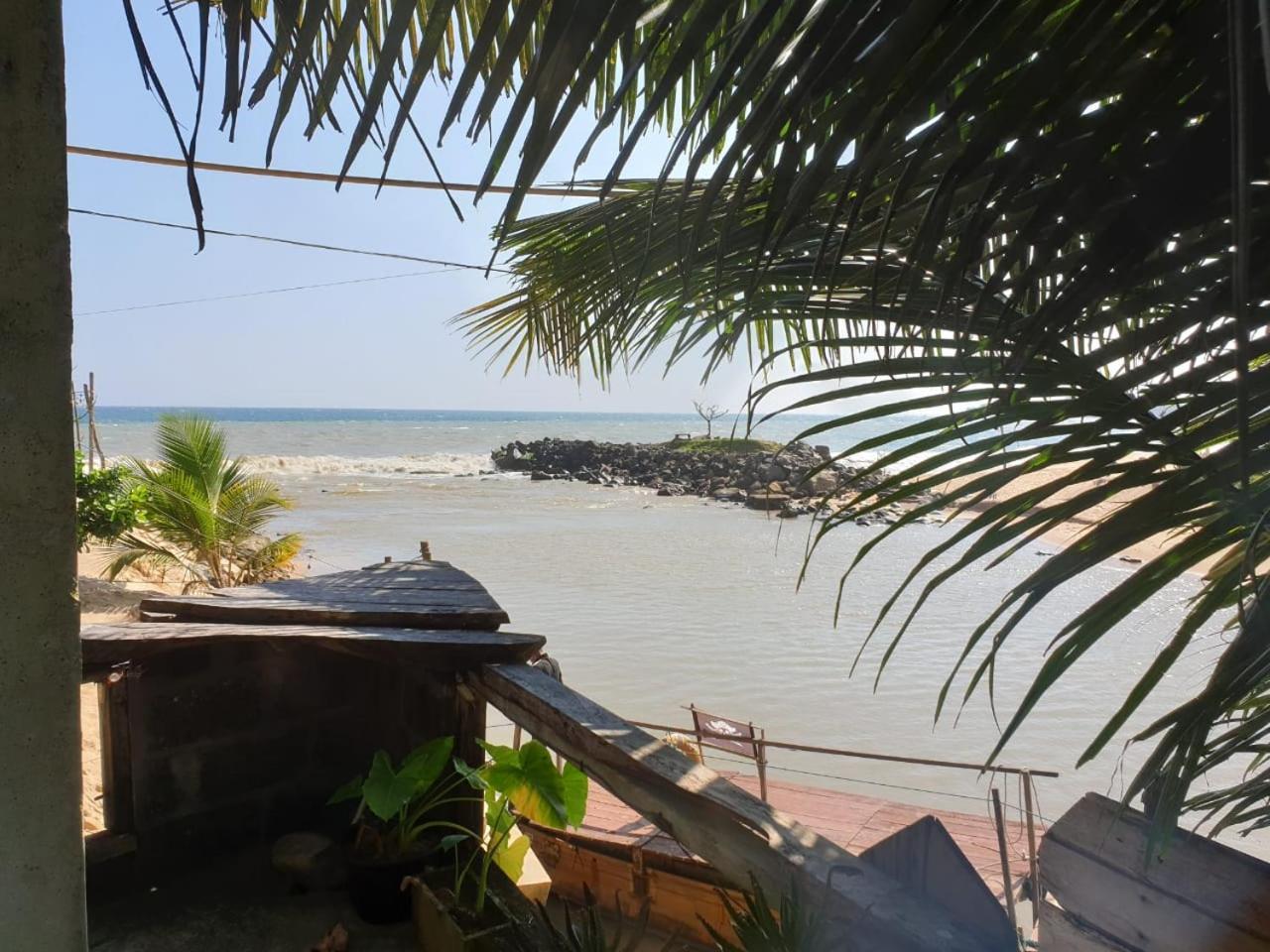 Gems Garden Guest House Tangalle Esterno foto
